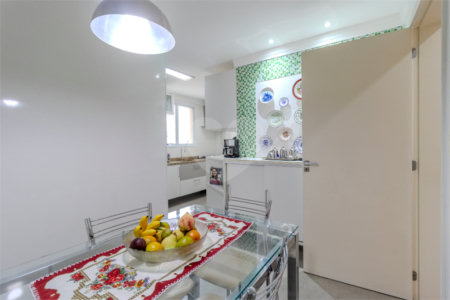 Apartamento à venda com 3 suítes em Vila Mascote, São Paulo, SP