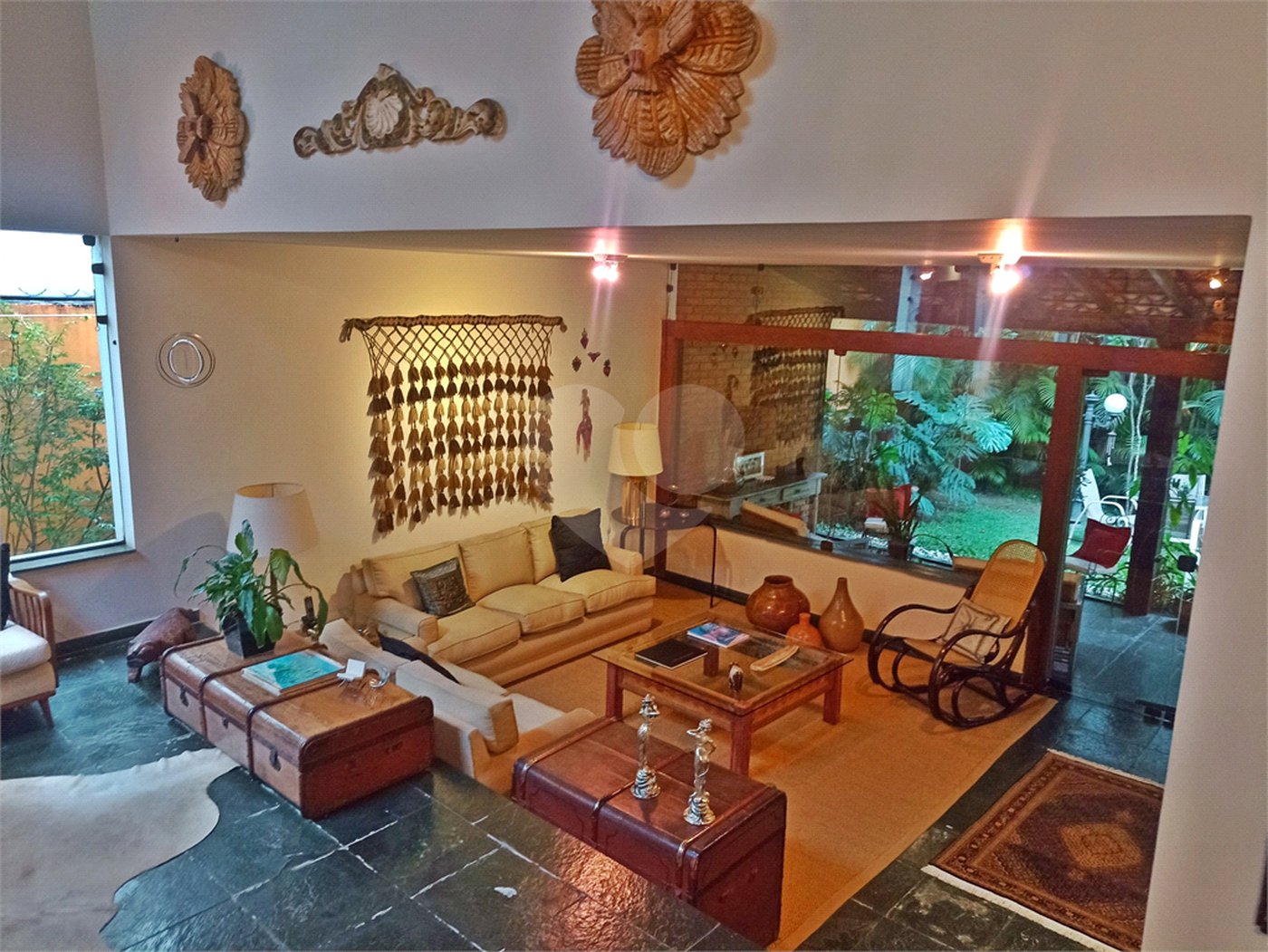 Casa à venda com 4 quartos, sendo 2 suítes,  em Morumbi, São Paulo, SP