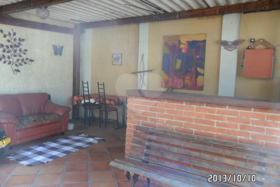 Sobrado à venda com 2 quartos em Tremembé, São Paulo, SP
