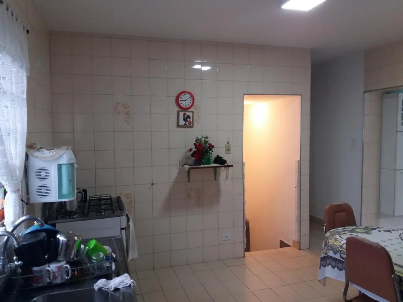 Casa à venda com 4 quartos, sendo 1 suíte, em Jardim Helga, São Paulo, SP