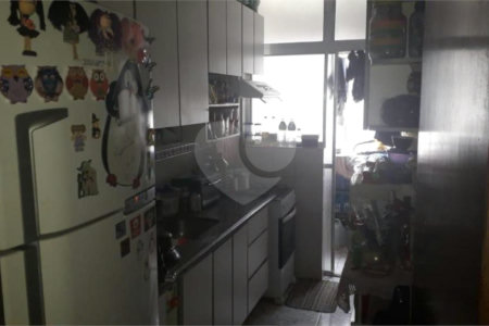 Apartamento à venda com 2 quartos em Vila Erna, São Paulo, SP