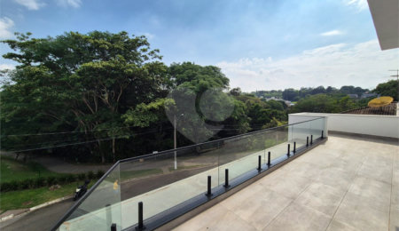 Casa à venda com 3 suítes no condomínio Terras de São Francisco, Vinhedo - SP