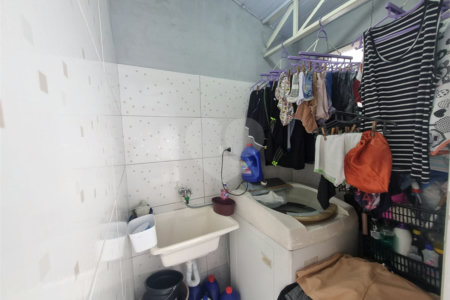 Casa à venda com 2 quartos, sendo 1 suíte,  em Aparecidinha, Sorocaba, SP
