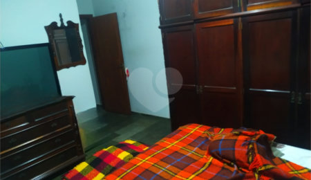 Casa à venda com 2 quartos, sendo 1 suíte, em Vila Nastri, Itapetininga, SP