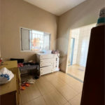 Casa à venda com 5 quartos, sendo 3 suítes,  em Jardim Novo Aeroporto, Três Lagoas, MS