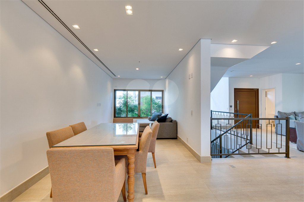 Casa à venda ou para alugar com 4 suítes no condomínio Residencial Vista 908, São Paulo - SP