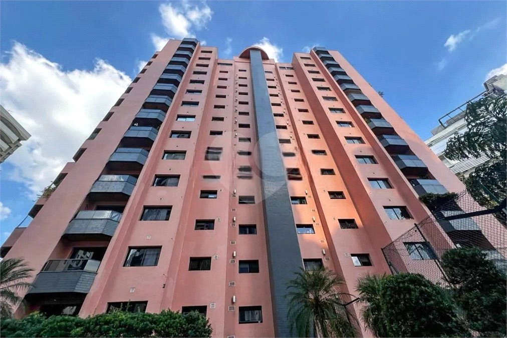 Apartamento à venda ou para alugar com 2 suítes em Santana, São Paulo, SP
