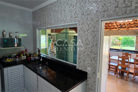 Casa em condomínio à venda ou para alugar com 3 quartos, sendo 1 suíte,  em Village da Serra, Araçoiaba da Serra, SP