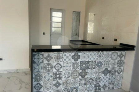 Casa Térrea à venda com 2 quartos, sendo 1 suíte,  em Jardim Imperial, Atibaia, SP