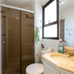 Apartamento à venda com 2 quartos, sendo 1 suíte,  em Vila Hamburguesa, São Paulo, SP