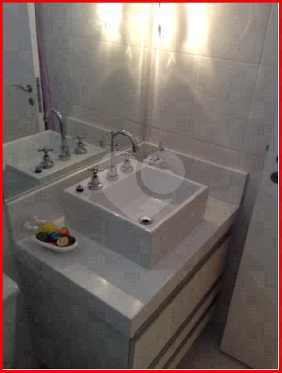 Apartamento à venda com 3 quartos, sendo 1 suíte, em Vila Gumercindo, São Paulo, SP