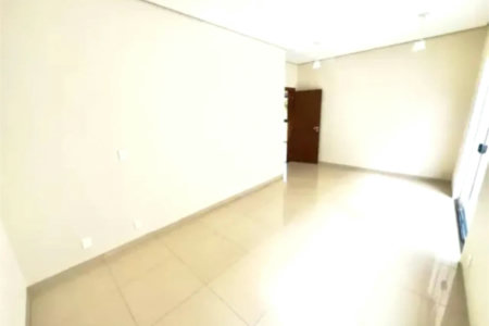 Condomínio à venda com 4 quartos, sendo 2 suítes, em Jardim Imperial, Cuiabá, MT