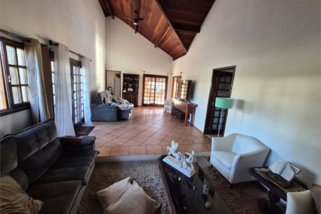 Chácara com 3 dormitórios à venda, 1200 m² por R$ 870.000,00 - Condomínio Ninho Verde II - Pardinho/SP