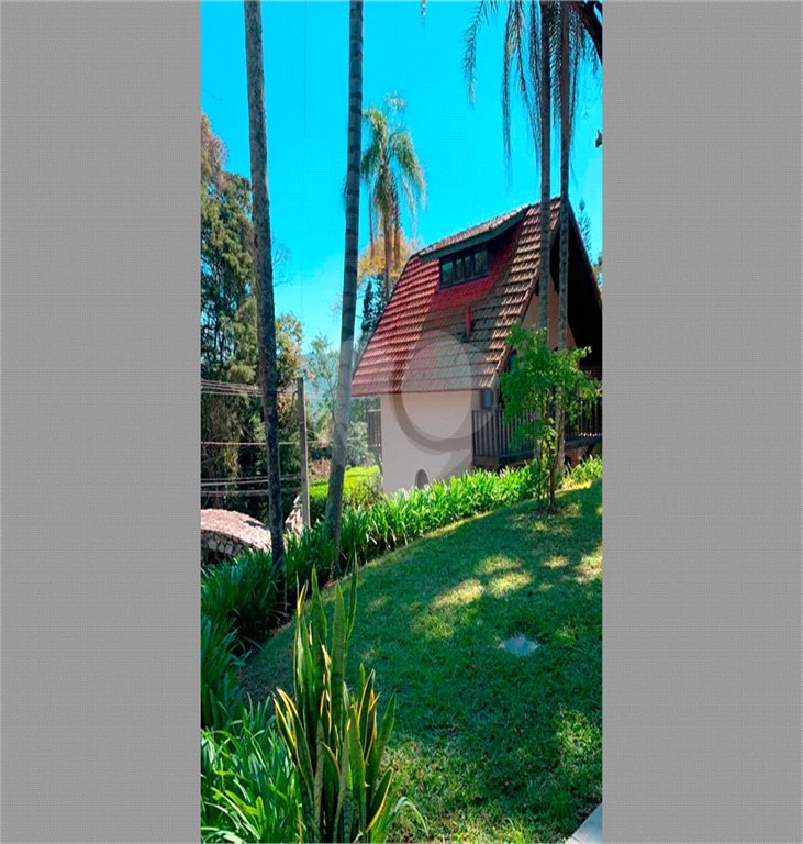 Casa à venda com 4 suítes em Roseira, Mairiporã, SP