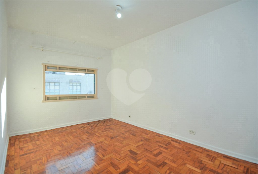 Apartamento à venda com 2 quartos em Vila Mariana, São Paulo, SP