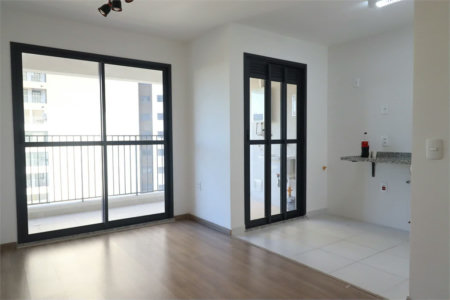 Apartamento à venda com 3 quartos, sendo 1 suíte, em Vila Anastácio, São Paulo, SP