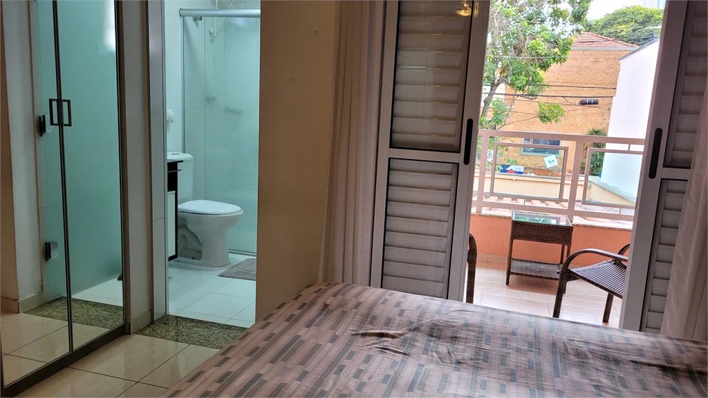 Sobrado à venda com 3 quartos, sendo 1 suíte, em Vila Romana, São Paulo, SP