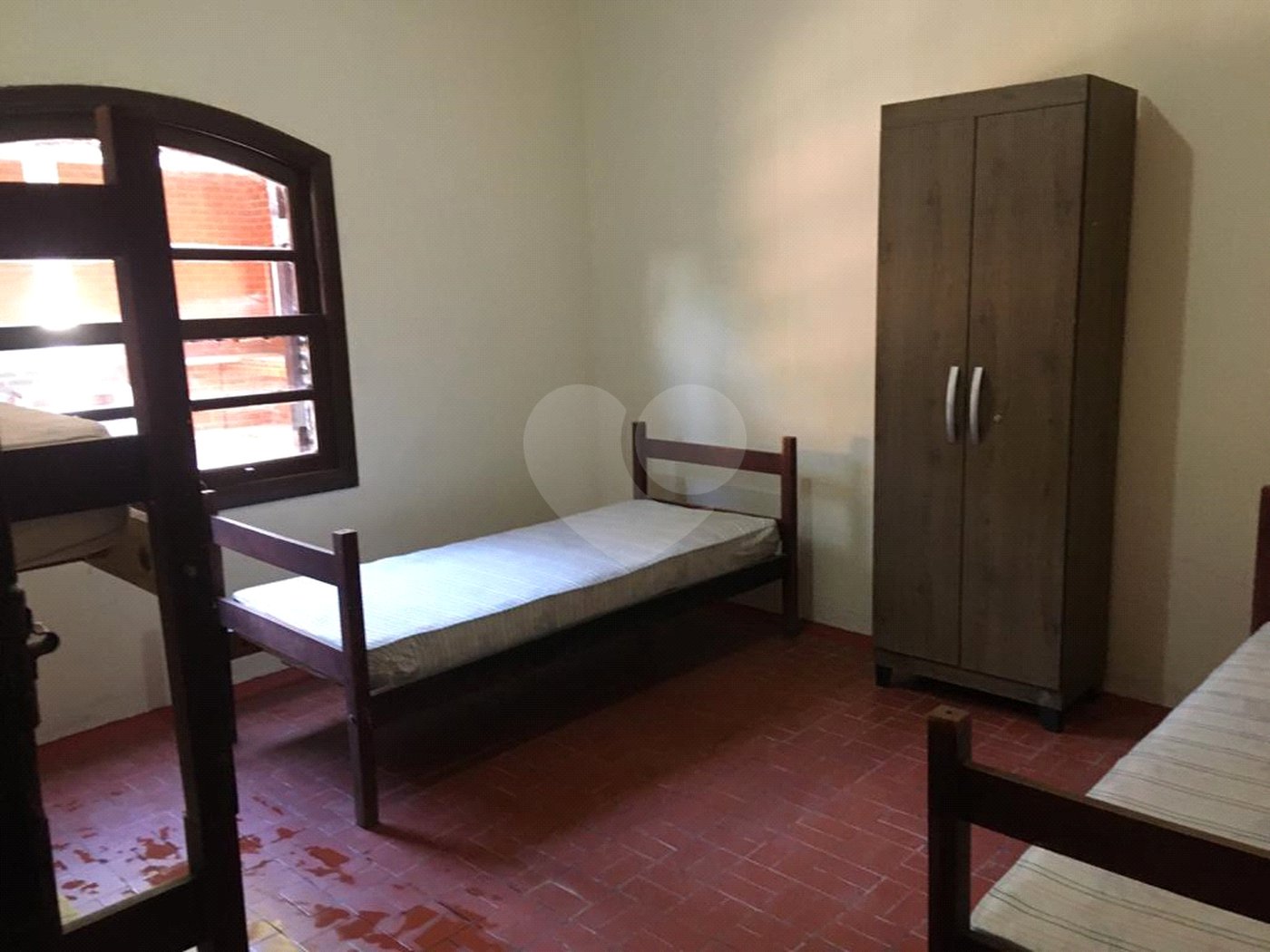 Chácara à venda com 4 quartos em Pirucaia, Mairiporã, SP