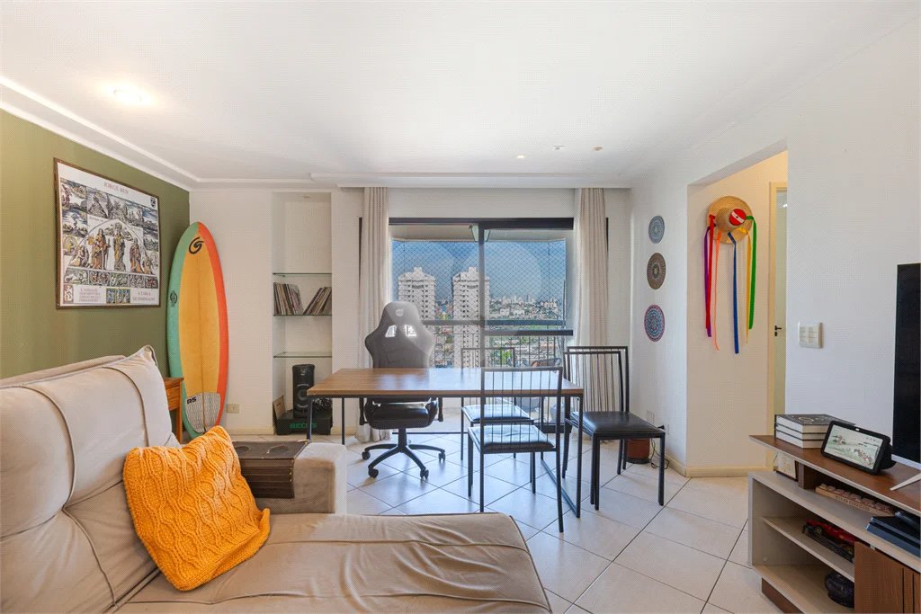 Apartamento à venda com 2 quartos, sendo 1 suíte, em Vila Hamburguesa, São Paulo, SP