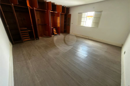 Casa à venda com 4 quartos, sendo 1 suíte, no Centro, Itapetininga, SP