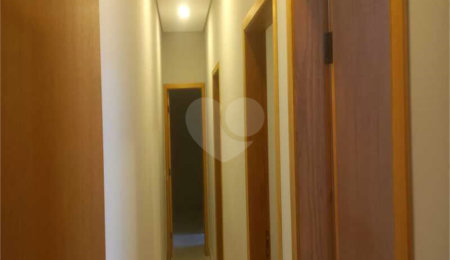 Casa Térrea à venda com 3 quartos, sendo 1 suíte,  em Jardim Bom Sucesso, Indaiatuba, SP