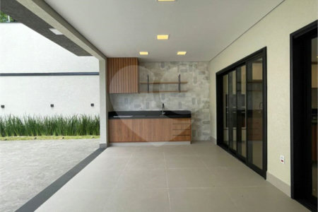 Casa à venda com 3 suítes no condomínio Reserva São Nicolau, Atibaia - SP