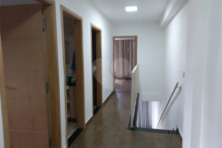Sobrado à venda com 3 quartos, sendo 1 suíte,  em Vila Mazzei, São Paulo, SP