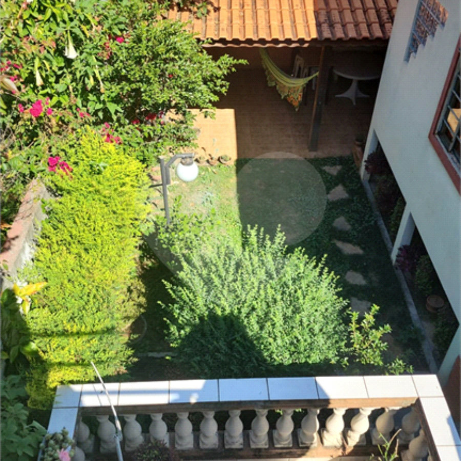 Casa à venda com 3 quartos, sendo 2 suítes, em Indianópolis, São Paulo, SP