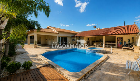 Casa à venda com 3 suítes em Jardim Novo Aeroporto, Três Lagoas, MS