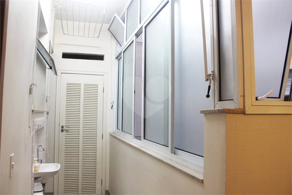Apartamento à venda com 2 quartos em Bela Vista, São Paulo, SP