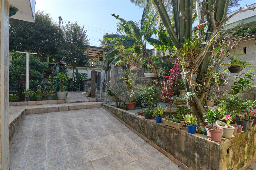 Casa Térrea à venda com 2 quartos em Jardim Prudência, São Paulo, SP