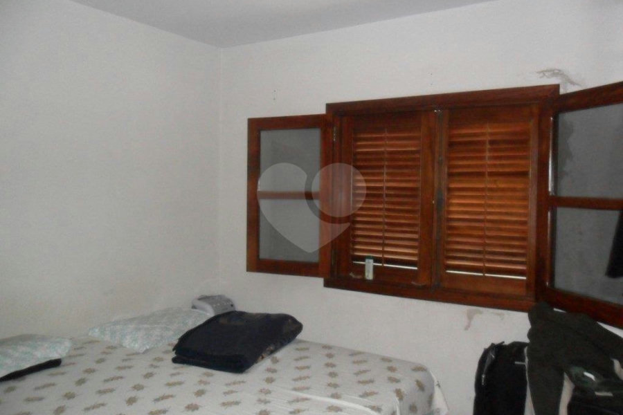Sobrado à venda com 3 quartos, sendo 1 suíte, em Vila Romero, São Paulo, SP