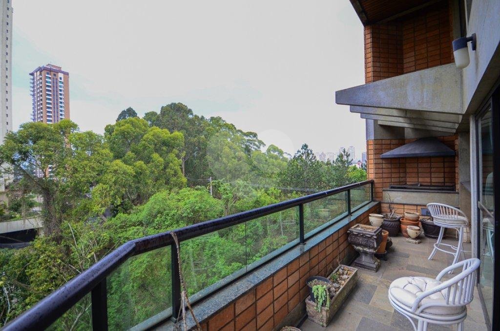 Apartamento à venda com 4 quartos, sendo 2 suítes, em Paraíso do Morumbi, São Paulo, SP