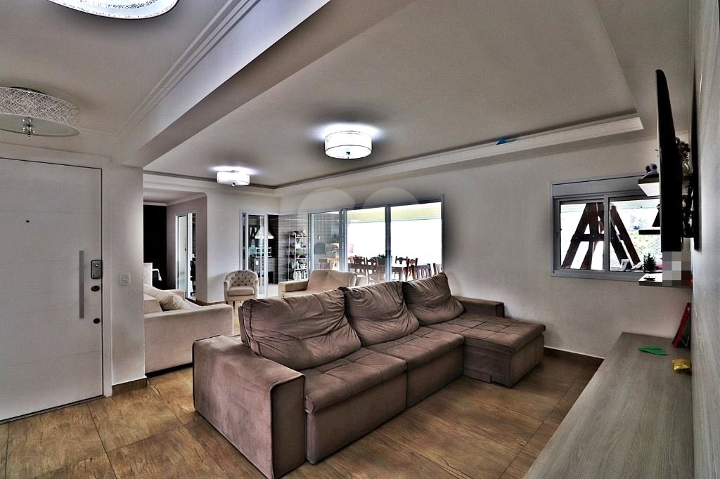 Apartamento à venda com 3 suítes em Santa Teresinha, São Paulo, SP