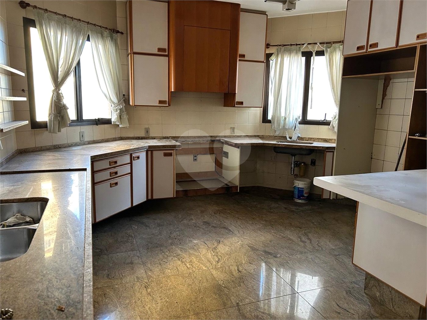 Apartamento à venda com 4 suítes em Santana, São Paulo, SP