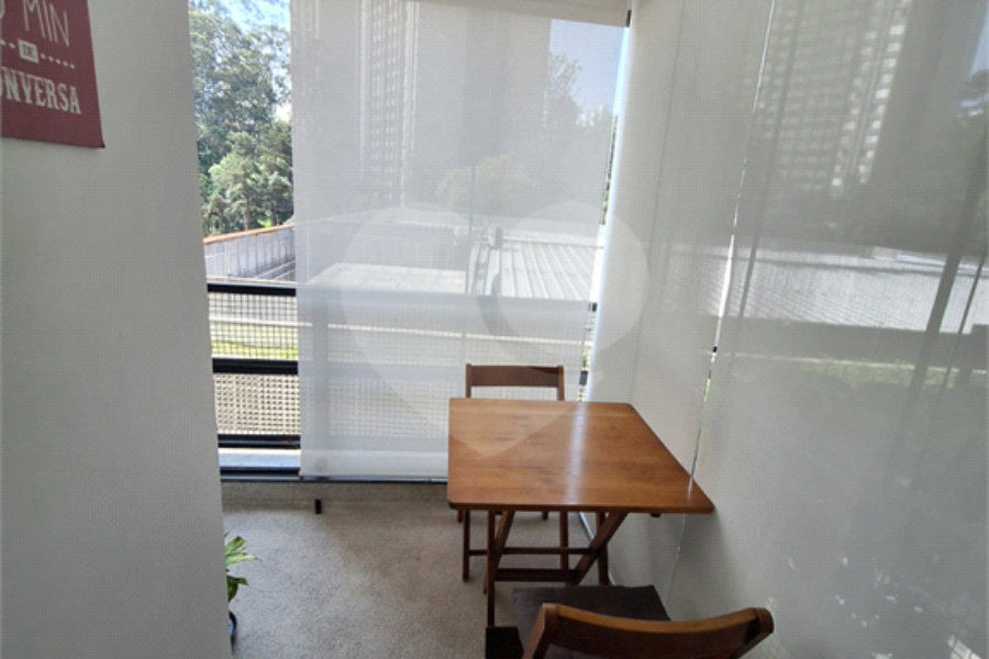 Apartamento à venda com 2 quartos, sendo 1 suíte, em Morumbi, São Paulo, SP