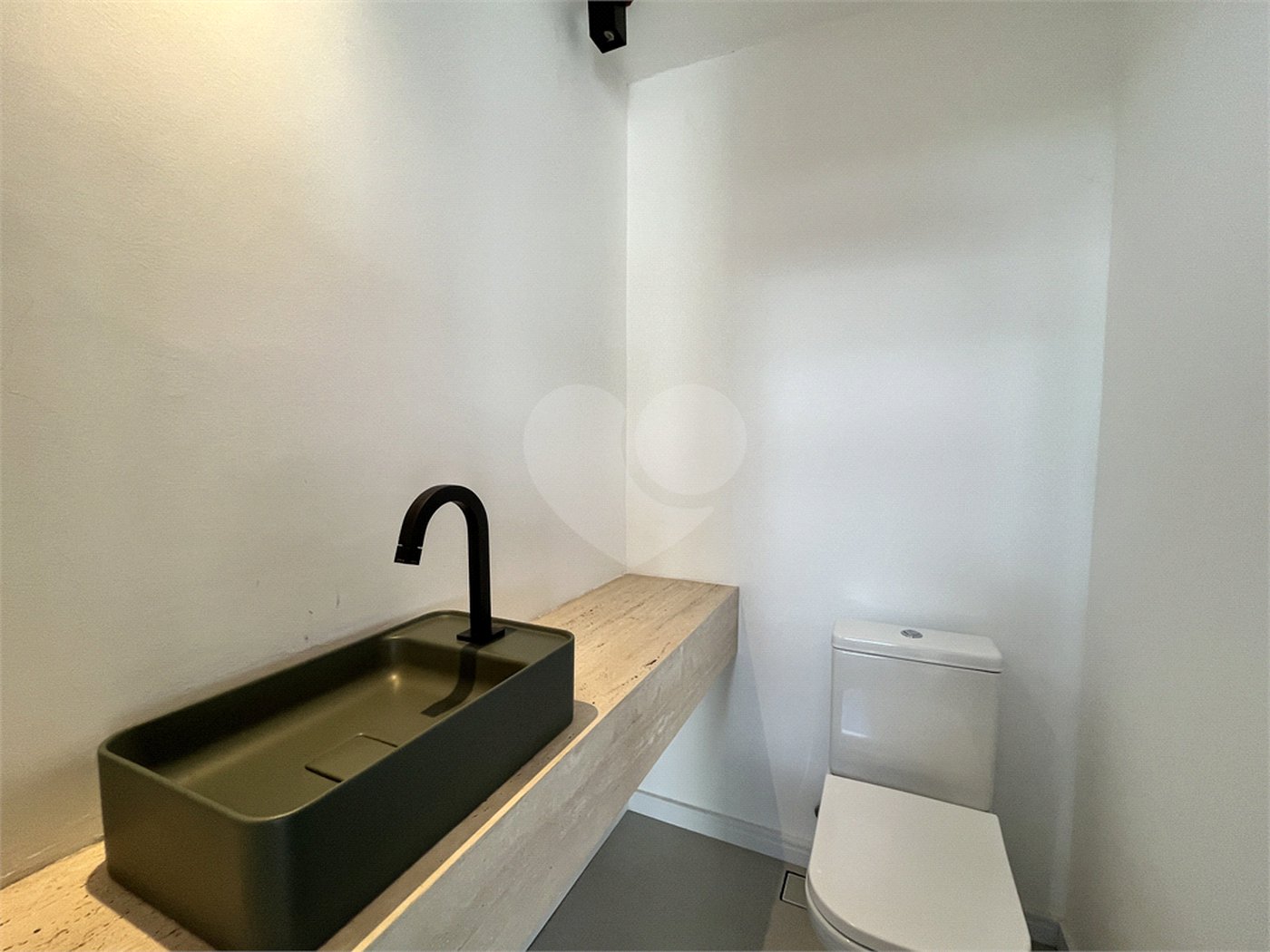 Casa à venda com 3 suítes no condomínio Alphaville Nova Esplanada 3, Votorantim - SP