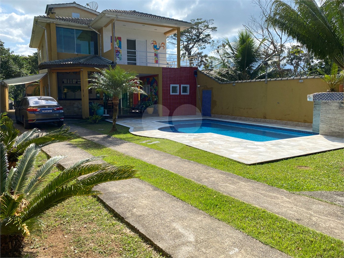 Casa à venda com 5 quartos, sendo 1 suíte,  em Boraceia, Bertioga, SP