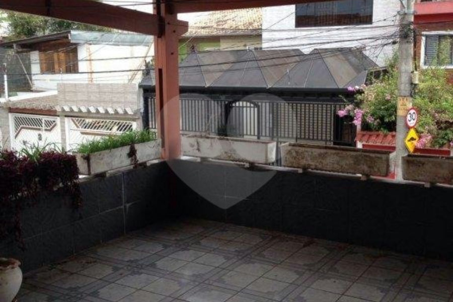 Sobrado à venda com 3 quartos, sendo 1 suíte,  em Jardim Brasil (zona Norte), São Paulo, SP