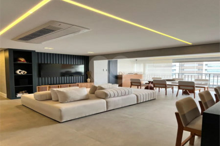 Apartamento à venda com 3 quartos, sendo 1 suíte, em Jardim Prudência, São Paulo, SP