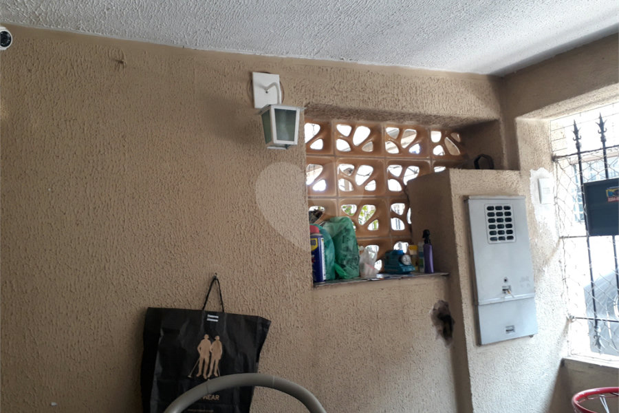Sobrado à venda com 2 quartos em Tremembé, São Paulo, SP