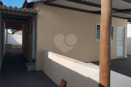 Casa à venda com 2 quartos em Jardim Roberto Selmi Dei, Araraquara, SP