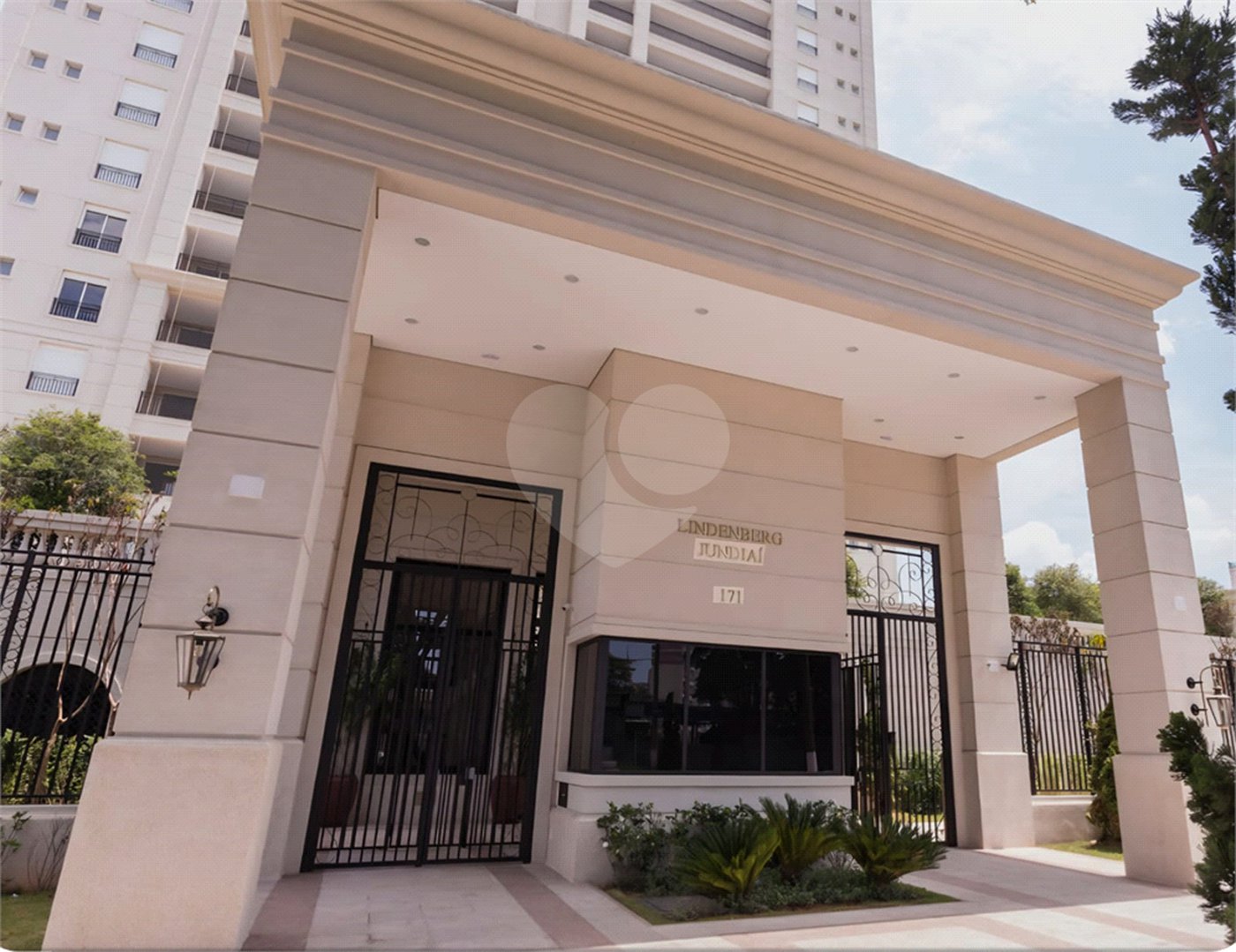 Apartamento à venda com 4 suítes em Anhangabaú, Jundiaí, SP