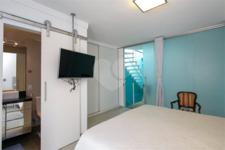 Casa à venda com 2 suítes no condomínio Loft House Marajoara, São Paulo - SP