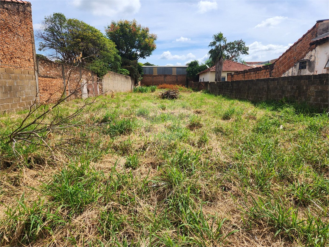 Terreno à venda em Jardim Quitandinha, Araraquara, SP