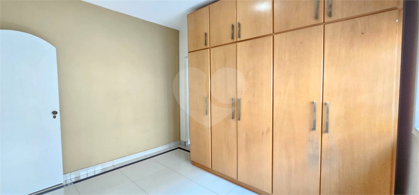 Sobrado à venda com 3 quartos, sendo 1 suíte,  em Jardim Humaitá, São Paulo, SP