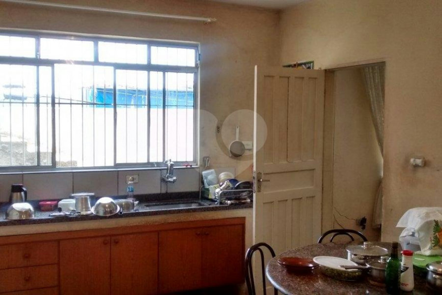 Sobrado à venda com 4 quartos, sendo 1 suíte, em Tremembé, São Paulo, SP