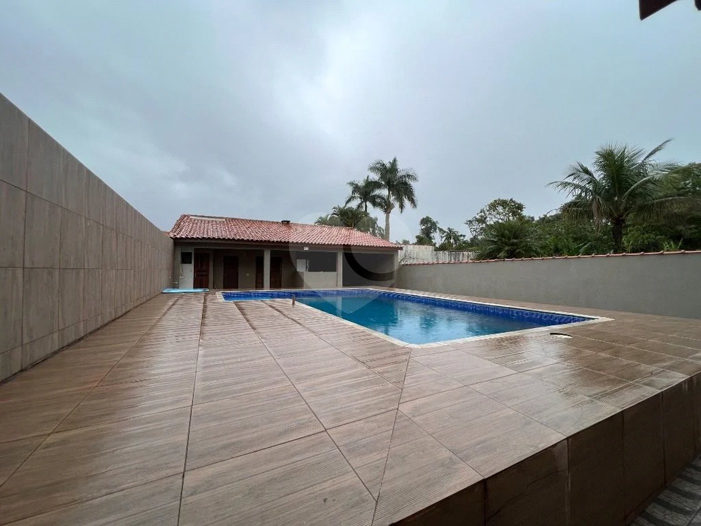 Casa à venda com 4 quartos, sendo 2 suítes,  em Morada da Praia, Bertioga, SP