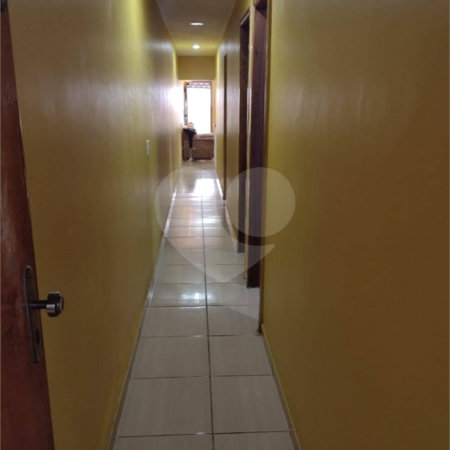 Sobrado à venda com 4 quartos, sendo 1 suíte,  em Jardim Maria Luiza, São Paulo, SP