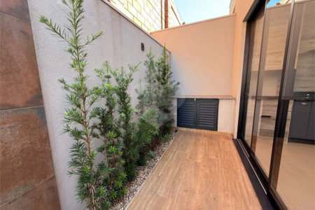 Casa à venda com 3 quartos, sendo 2 suítes, no condomínio San Marco II, Ribeirão Preto - SP